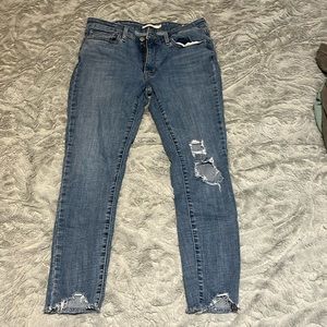 LEVIS 711 skinny ankle jean
